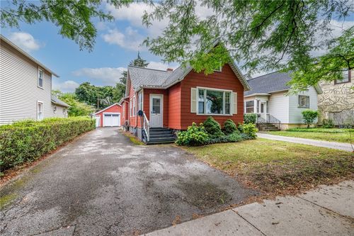 106 Field St, Rochester, NY, 14620-1530 | Card Image