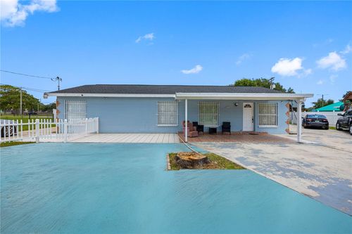 4127 W Comanche Ave, Tampa, FL, 33614-5623 | Card Image