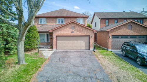 54 Keys Way, Ottawa, ON, K1G4M8 | Card Image