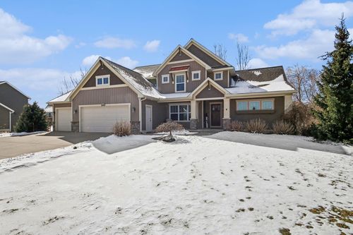 2488 Cedar West Dr, Jenison, MI, 49428-9492 | Card Image
