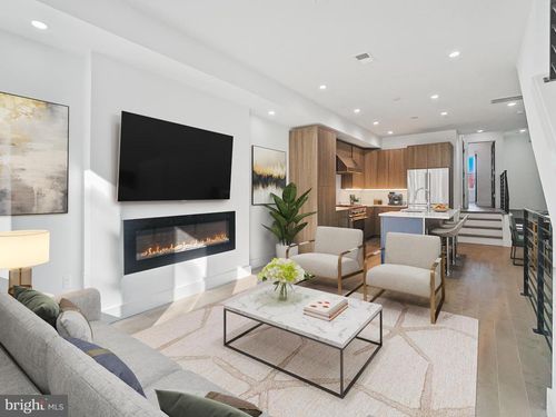 3-2228 13th St Nw, WASHINGTON, DC, 20009-4410 | Card Image