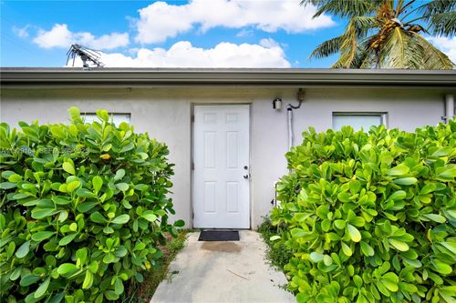 14310 Sw 271st Ter, Homestead, FL, 33032-7560 | Card Image