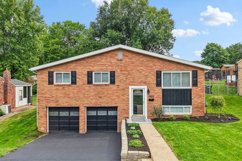 2853 Oneill Dr, Bethel Park, PA, 15102-2663 | Card Image