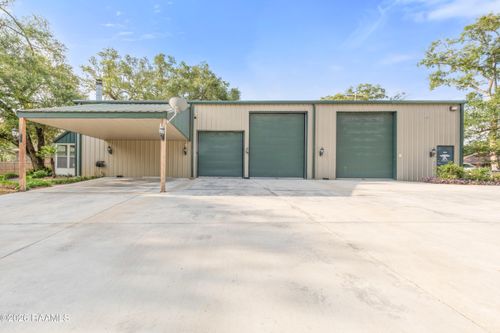 4517 Woodlawn Rd, Maurice, LA, 70555-3447 | Card Image