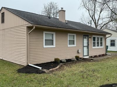 2817 N Linda Lane, House other with 3 bedrooms, 1 bathrooms and null parking in Muncie IN | Image 2