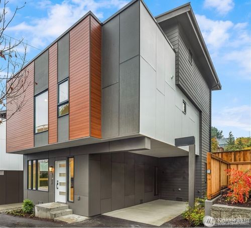 4128 3rd Ave Nw, Seattle, WA, 98107-5003 | Card Image