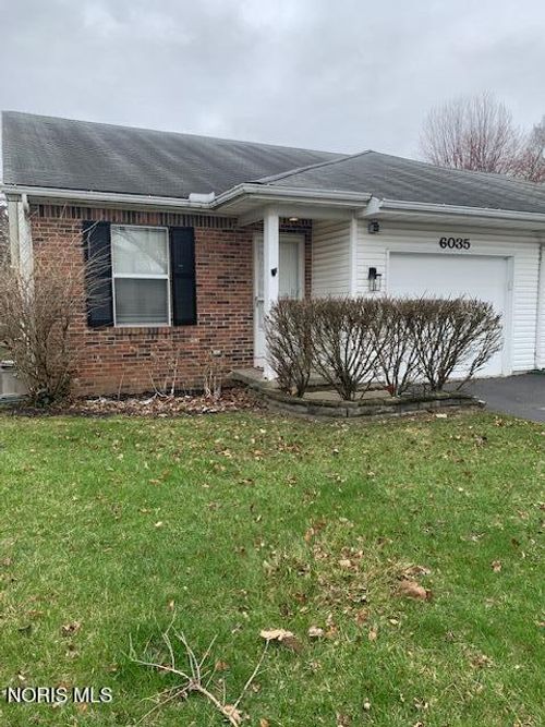 6035 Red Oak Dr, Toledo, OH, 43615-1856 | Card Image