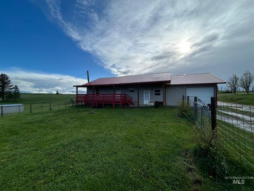 1585 Woodside Rd, Winchester, ID, 83555-5006 | Card Image