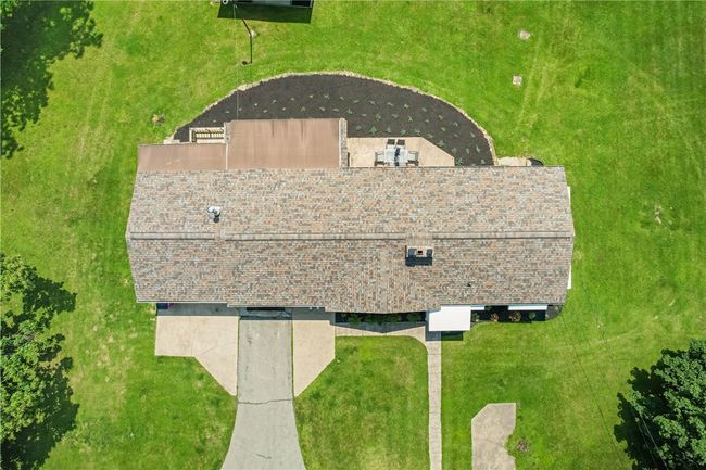 160 Sonnie Dr, House other with 3 bedrooms, 2 bathrooms and 6 parking in Crabtree PA | Image 30