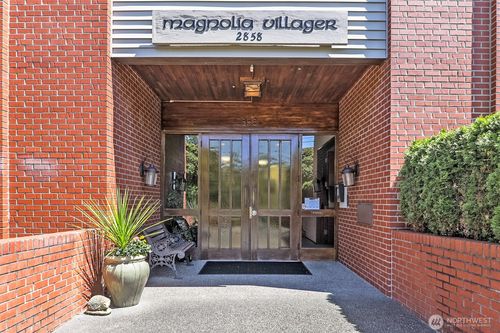 apt-302-2858 32nd Ave W, Seattle, WA, 98199-2632 | Card Image