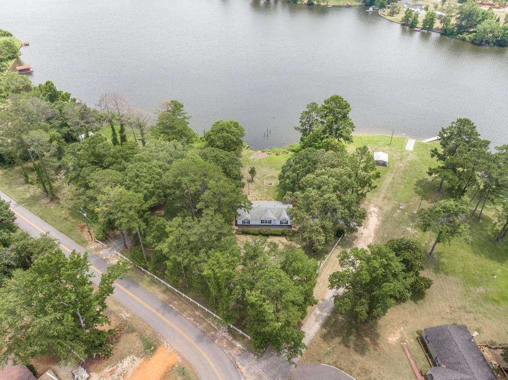 Lake Dr, East Dublin, GA 31027