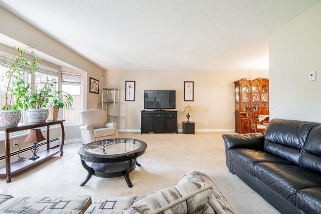 15045 92 Avenue, House other with 4 bedrooms, 3 bathrooms and 12 parking in Surrey BC | Image 8