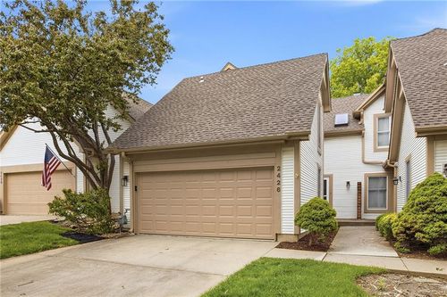 2426 W 137th Place, Overland Park, KS, 66224 | Card Image