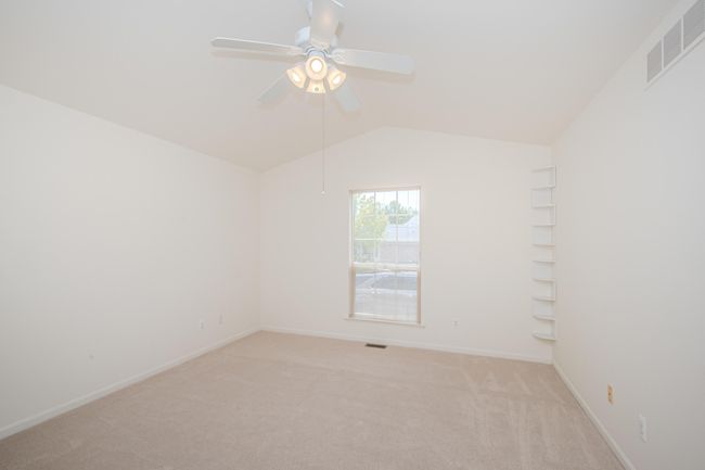 128 Commons Cir, Condo with 2 bedrooms, 2 bathrooms and null parking in Saline MI | Image 24
