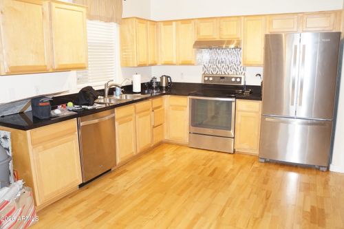 111-706 E Washington St, Phoenix, AZ, 85034-1064 | Card Image