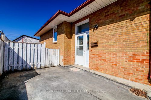 2br-bsmt-90 Mountland Dr, Scarborough, ON, M1G2P1 | Card Image