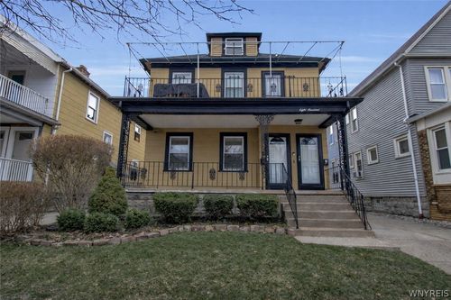 800 Amherst St, Buffalo, NY, 14216-3133 | Card Image