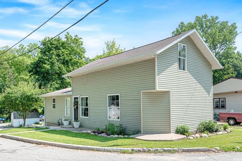 501 Spring Beach Rd, Rome City, IN, 46784-9706 | Card Image