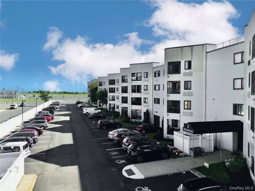 220-725 Miller Ave, Freeport, NY, 11520-6353 | Card Image