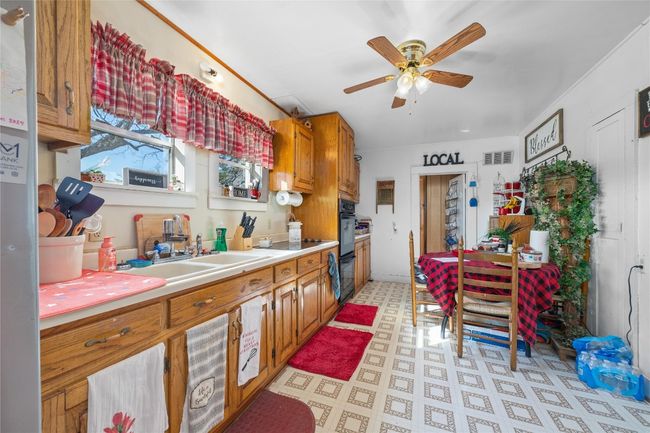 116 Pr 110, House other with 3 bedrooms, 3 bathrooms and 2 parking in Goldthwaite TX | Image 16