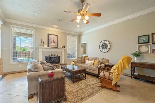 3710 Williams Trace Dr, Bryan, TX, 77808-2250 | Card Image