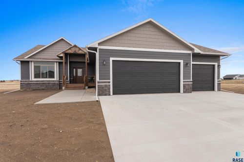519 Shirley St Street, Harrisburg, SD, 57032 | Card Image