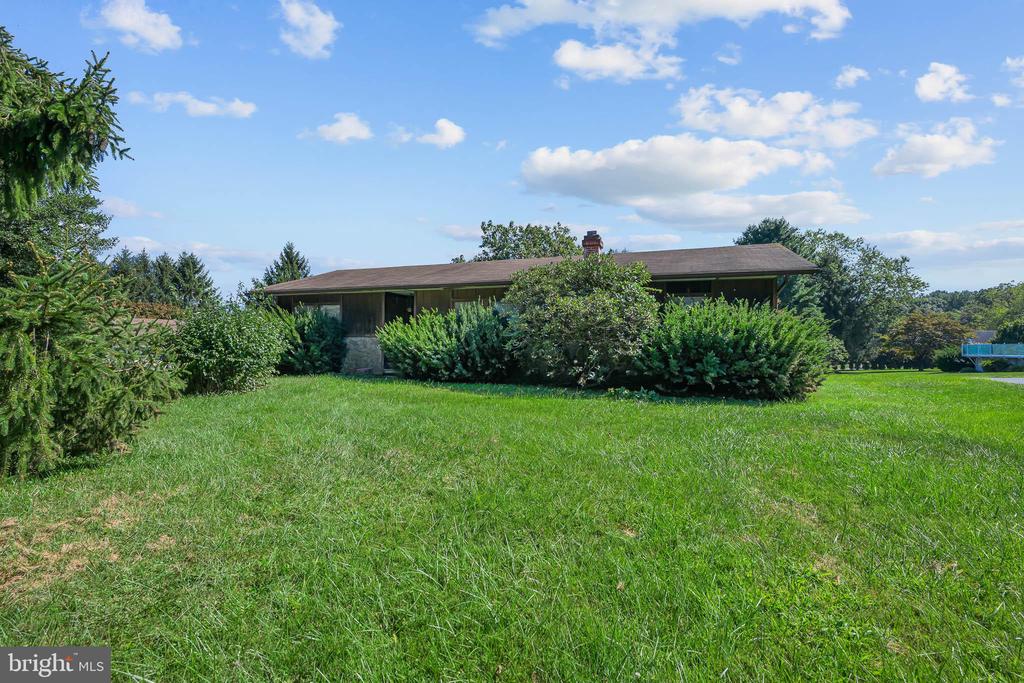 State Rd, West Grove, PA 19390