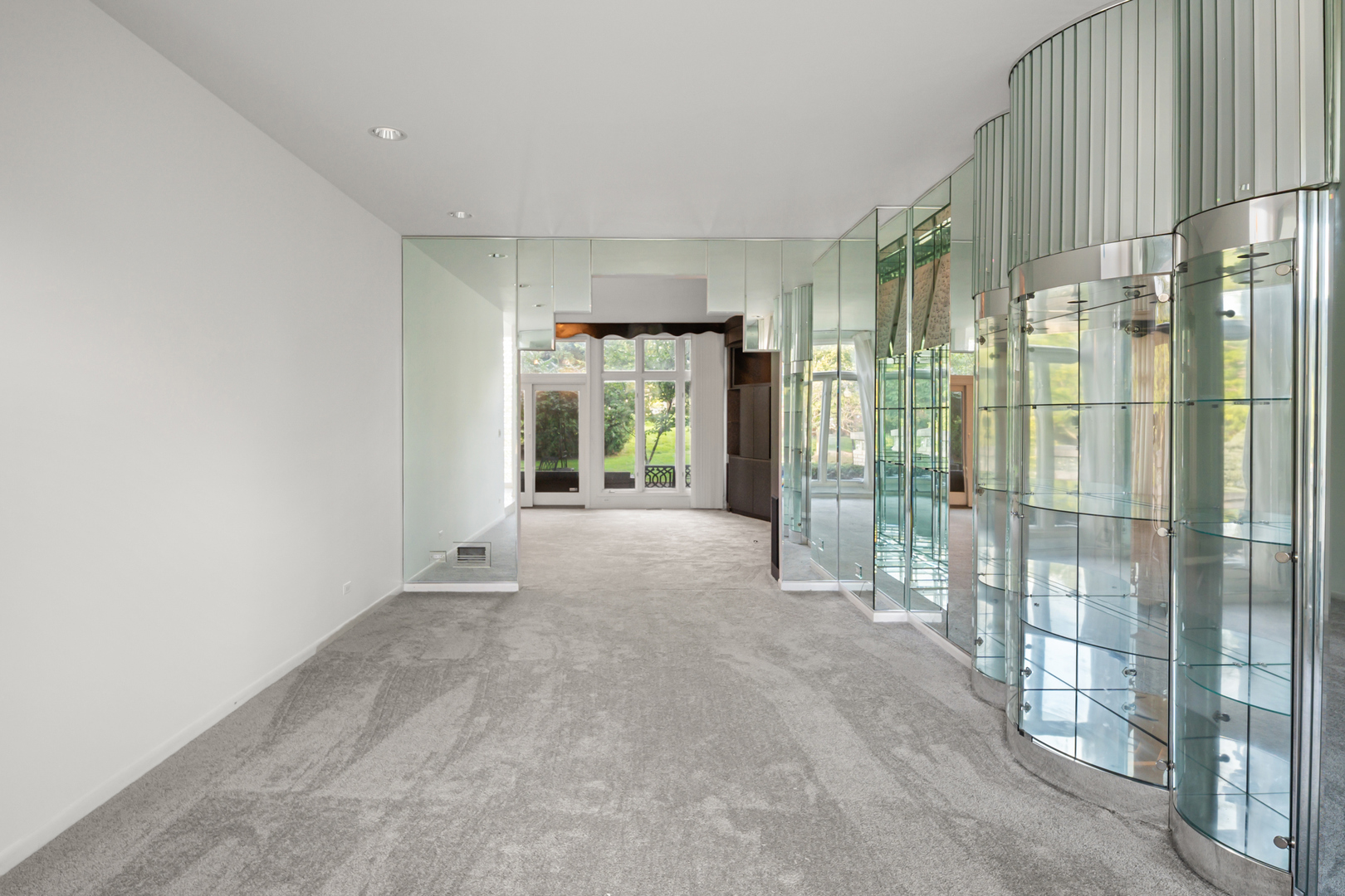 Residential Lease in Kildeer 5