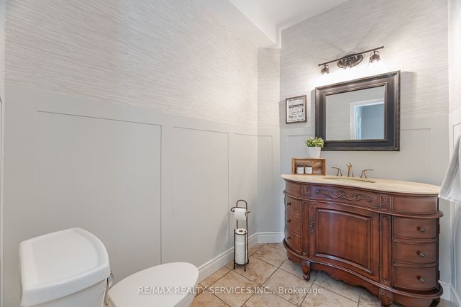 24 Brookhaven Cres, House other with 8 bedrooms, 4 bathrooms and 10 parking in East Garafraxa ON | Image 20