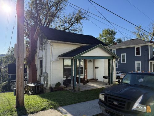 64 Franklin Ave, Athens, OH, 45701-1727 | Card Image