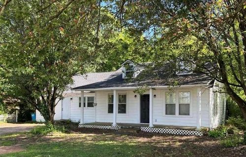 3025 Maysville Rd, Commerce, GA, 30529-1374 | Card Image