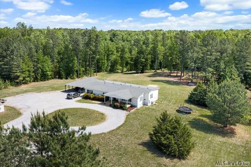 523 Three Flags Dr., Kenbridge, VA, 23944 | Card Image