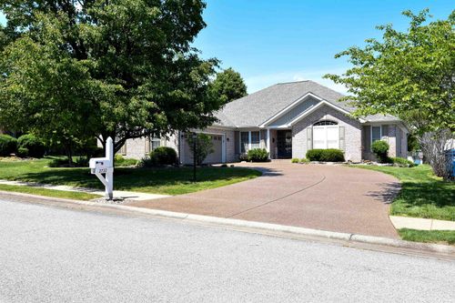 2732 Bailey Lane, Evansville, IN, 47725 | Card Image
