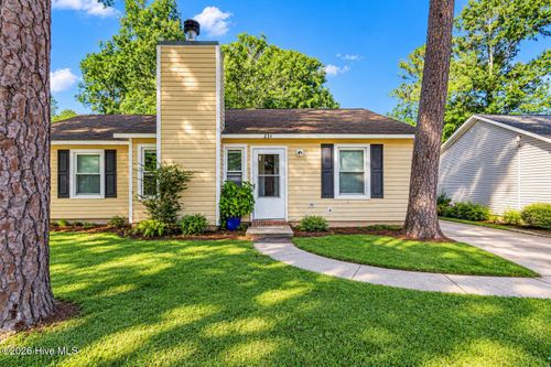 231 Easy St, Jacksonville, NC, 28546-4835 | Card Image
