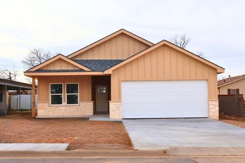 502 E 12th St, Big Spring, TX, 79720 | Card Image