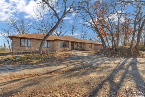 141 & 127 Sw Urish Road, Topeka, KS, 66615 | Card Image