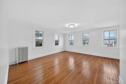 2-2092 Grand Ave, North Baldwin, NY, 11510-2951 | Card Image