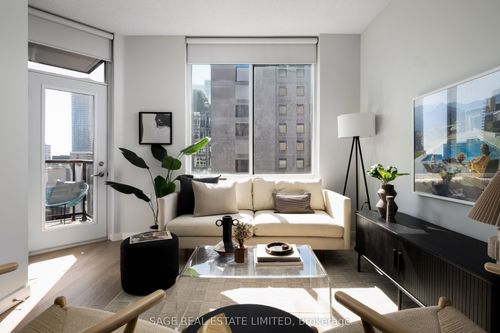 1713-85 Bloor Street E, Toronto, ON, M4W3Y1 | Card Image