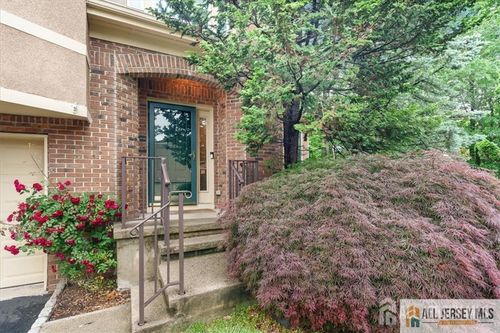 124 Kingsland Cir, Monmouth Junction, NJ, 08852-2532 | Card Image