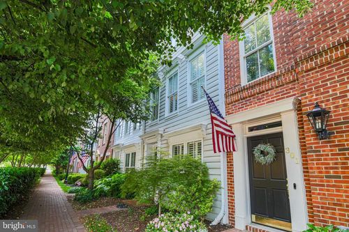 303 S Henry St, ALEXANDRIA, VA, 22314-5900 | Card Image