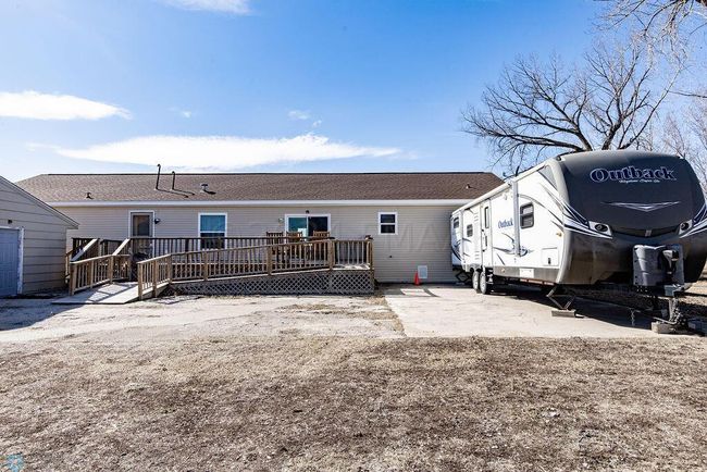 Back Exterior | Image 53