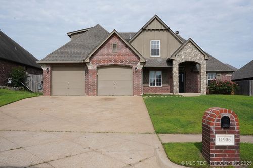11906 Nandina St, Jenks, OK, 74037-4375 | Card Image