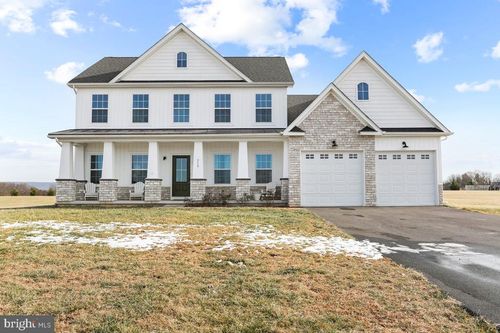 219 Summerfield Way, SHENANDOAH JUNCTION, WV, 25442-4840 | Card Image