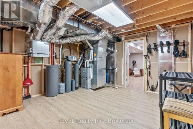 4 Tulip Tree Road, House other with 3 bedrooms, 3 bathrooms and 6 parking in Niagara-on-the-Lake (St. Davids) ON | Image 36