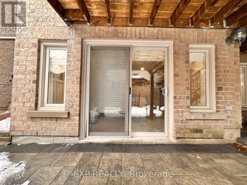 bsmt-29 Ridgestone Dr, Richmond Hill, ON, L4S0A4 | Card Image