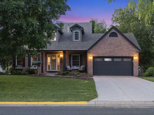 1602 Woodstone Dr, Victoria, MN, 55386-9628 | Card Image