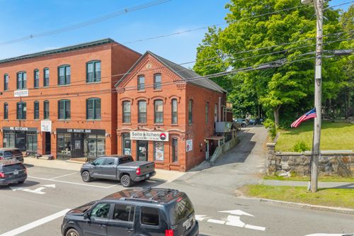 14 School St, Gorham, ME, 04038-1009 | Card Image