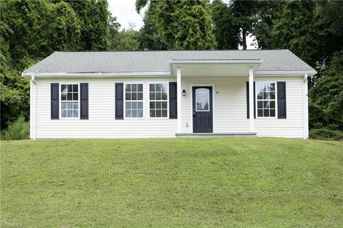 4017 Mountainridge Dr, Greensboro, NC, 27401-4869 | Card Image