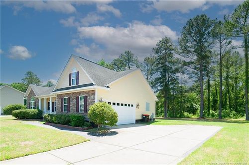 1630 Pristine Ln, Hope Mills, NC, 28348-8066 | Card Image