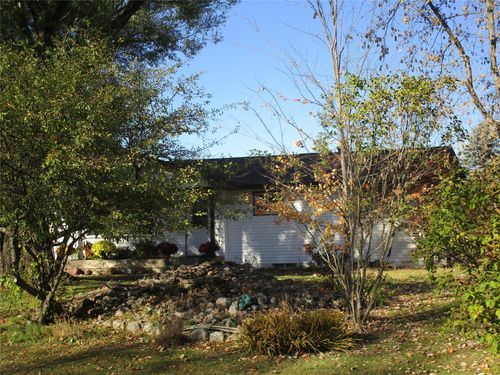 103 Flambeau Avenue, Ladysmith, WI, 54848 | Card Image